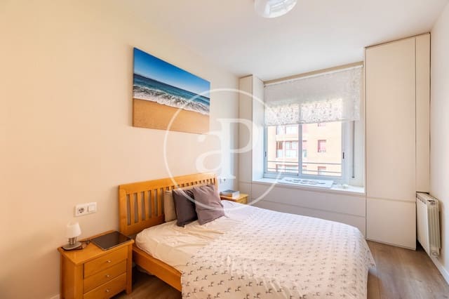 Apartamento de 3 habitaciones en Diagonal Mar i El Front Marítim del Poblenou, Barcelona ciudad en venta - 590.000 € (Ref: 9915813)