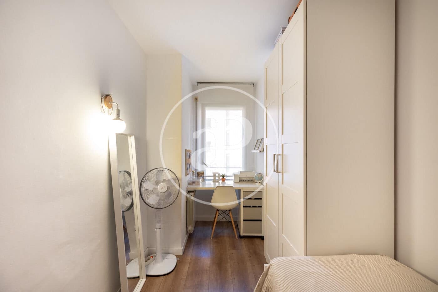 Apartamento de 3 habitaciones en Barcelona ciudad en venta - 590.000 € (Ref: 9915813)