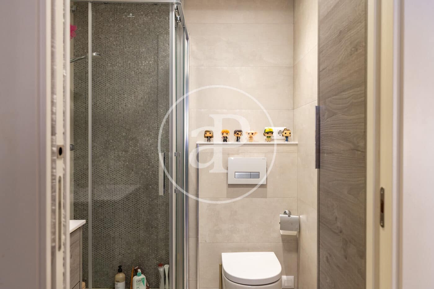 Apartamento de 3 habitaciones en Barcelona ciudad en venta - 590.000 € (Ref: 9915813)
