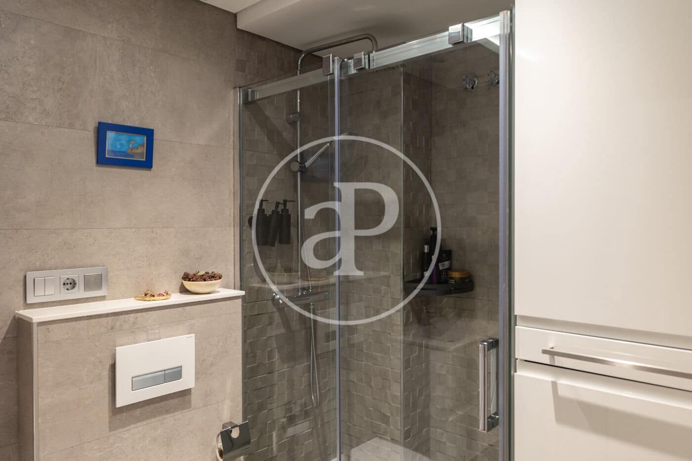 Apartamento de 3 habitaciones en Barcelona ciudad en venta - 590.000 € (Ref: 9915813)