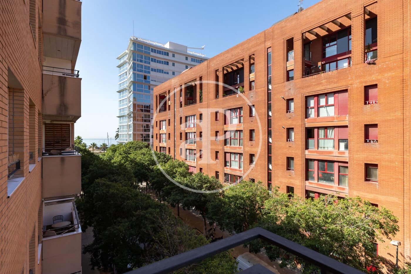 Apartamento de 3 habitaciones en Barcelona ciudad en venta - 590.000 € (Ref: 9915813)