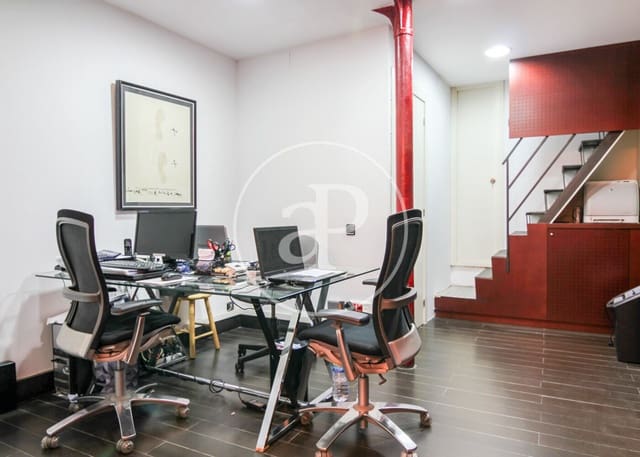 5 makuuhuone Huoneisto myytävänä paikassa El Barri Gòtic, Barcelona kaupunki - 1 480 000 € (Ref: 9915817)