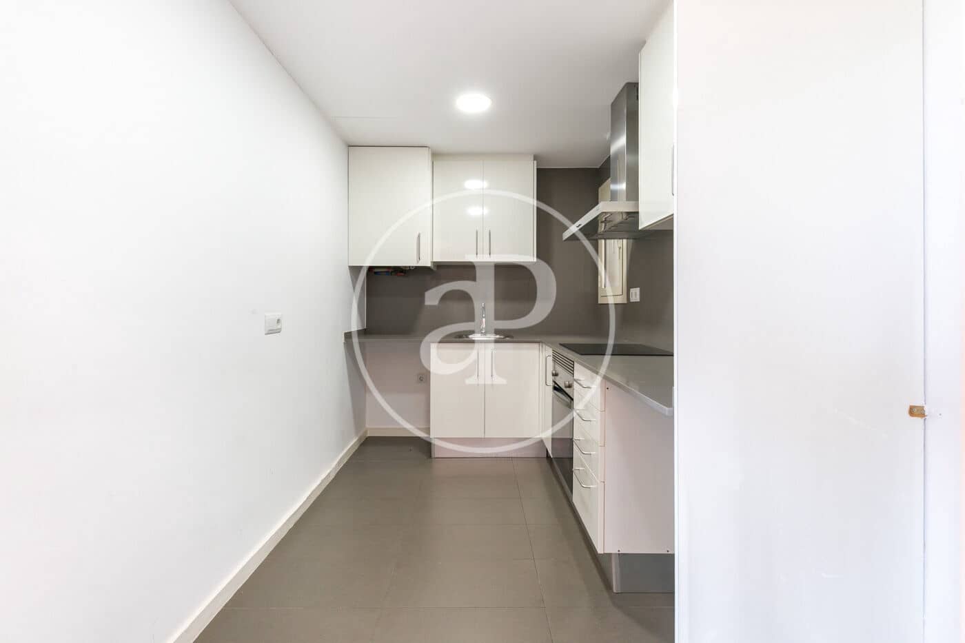2 soveværelse Penthouse til salg i Barcelona by - € 750.000 (Ref: 9915819)