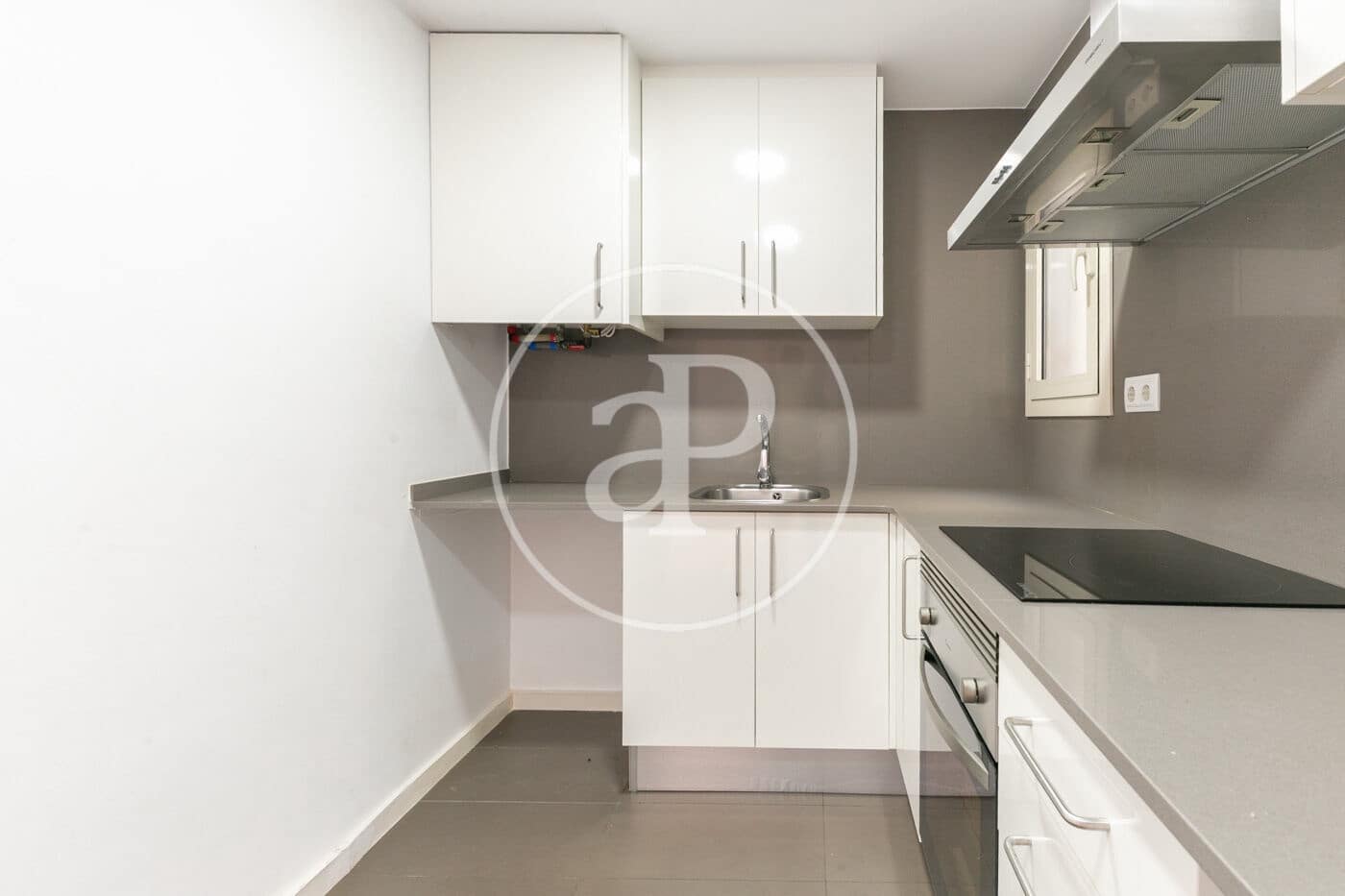2 soveværelse Penthouse til salg i Barcelona by - € 750.000 (Ref: 9915819)