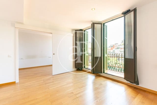 2 soveværelse Penthouse til salg i L'Antiga Esquerra de L'Eixample, Barcelona by - € 750.000 (Ref: 9915819)