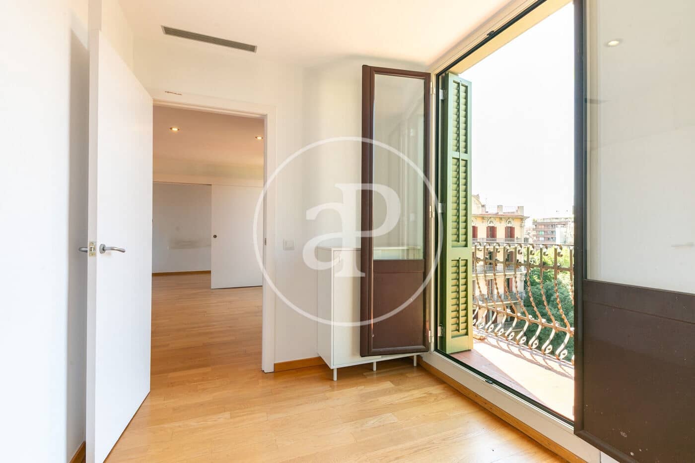 2 soveværelse Penthouse til salg i Barcelona by - € 750.000 (Ref: 9915819)
