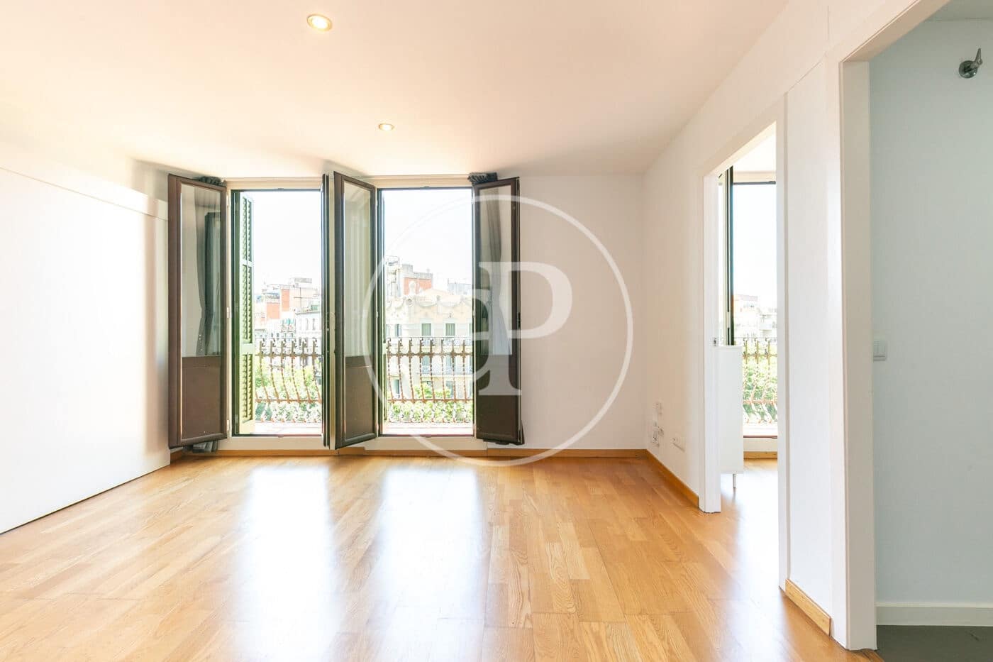 2 soveværelse Penthouse til salg i Barcelona by - € 750.000 (Ref: 9915819)