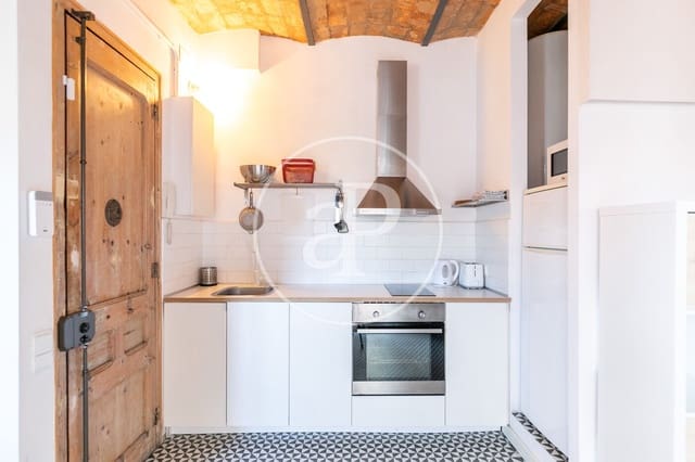 1 slaapkamer Appartement te koop in La Barceloneta, Barcelona stad - € 229.000 (Ref: 9915821)