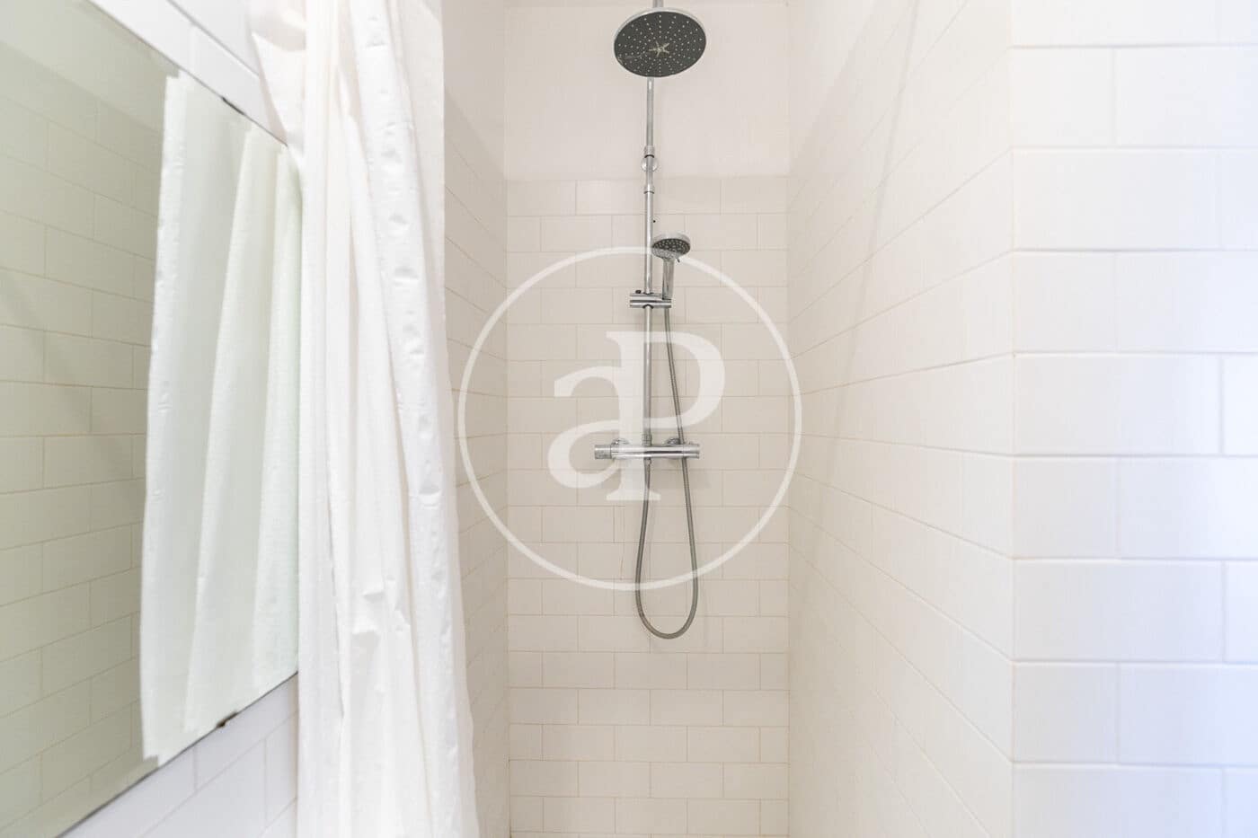 1 slaapkamer Appartement te koop in Barcelona stad - € 229.000 (Ref: 9915821)