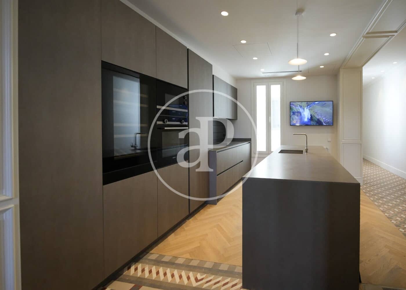 2 bedroom Apartment for rent in Barcelona city - € 3,975 (Ref: 9920415)