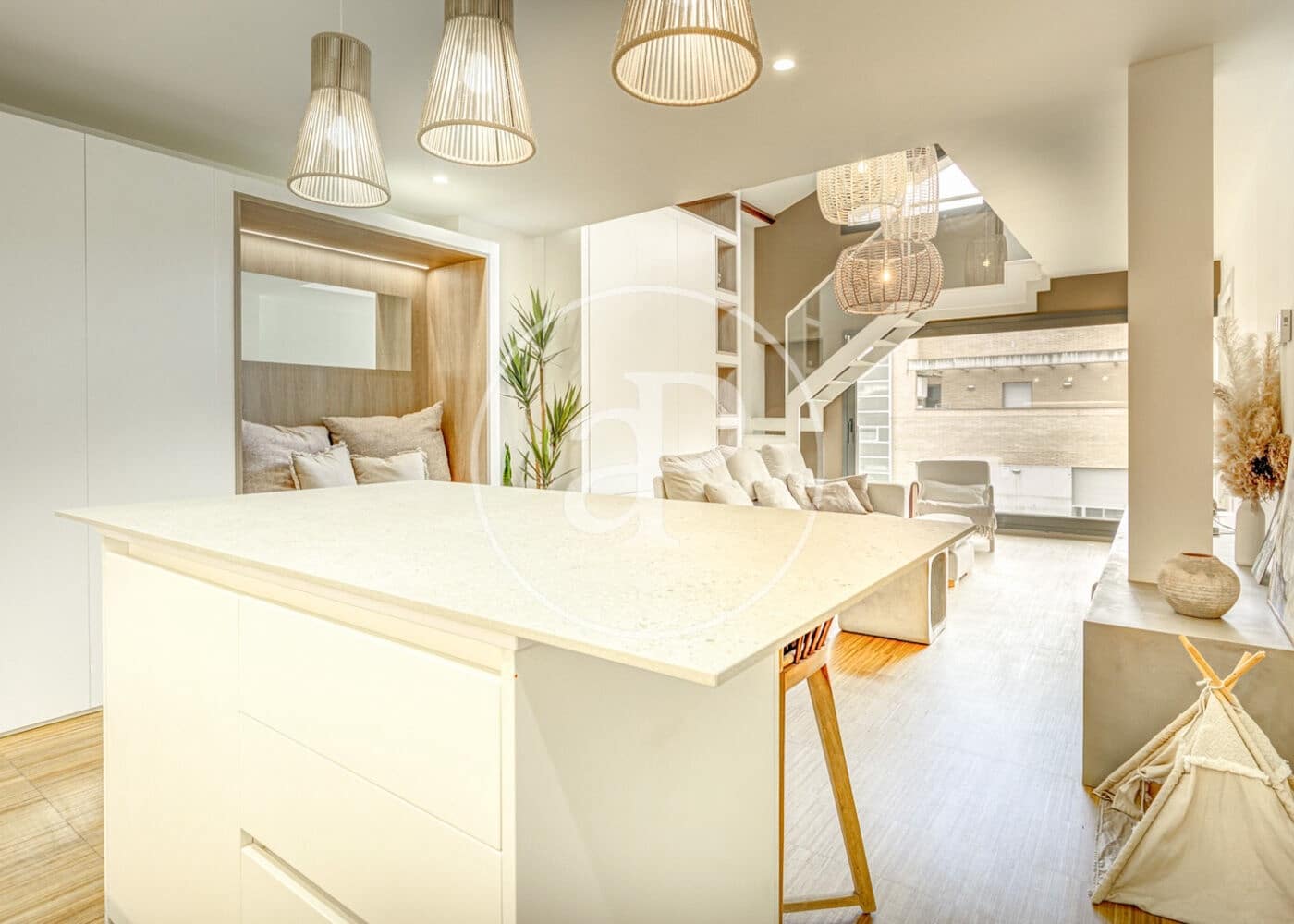 3 bedroom Penthouse for sale in Barcelona city - € 1,195,000 (Ref: 9920417)