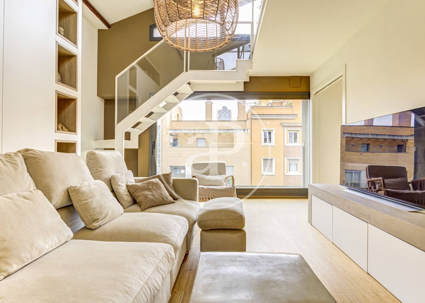 3 bedroom Penthouse for sale in Barcelona city - € 1,195,000 (Ref: 9920417)