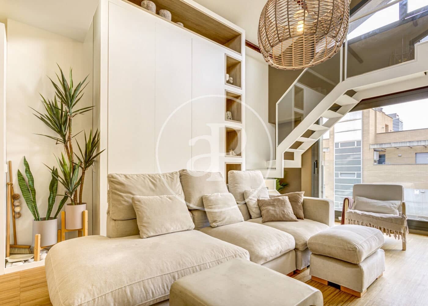 3 bedroom Penthouse for sale in Barcelona city - € 1,195,000 (Ref: 9920417)