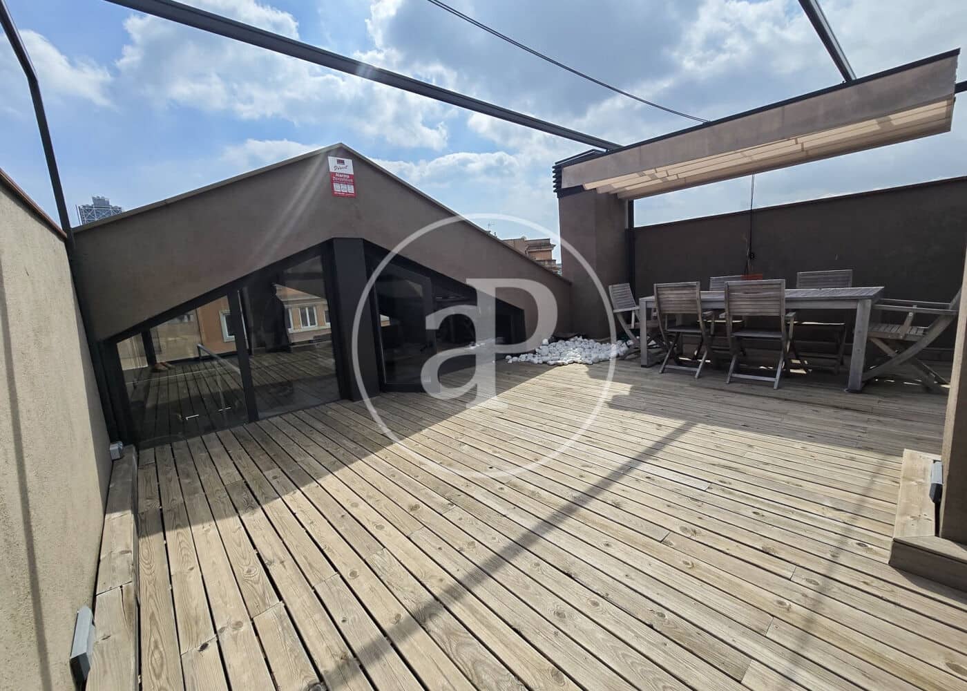 3 bedroom Penthouse for sale in Barcelona city - € 1,195,000 (Ref: 9920417)