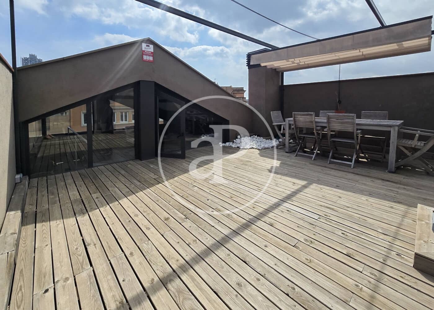 3 bedroom Penthouse for sale in Barcelona city - € 1,195,000 (Ref: 9920417)