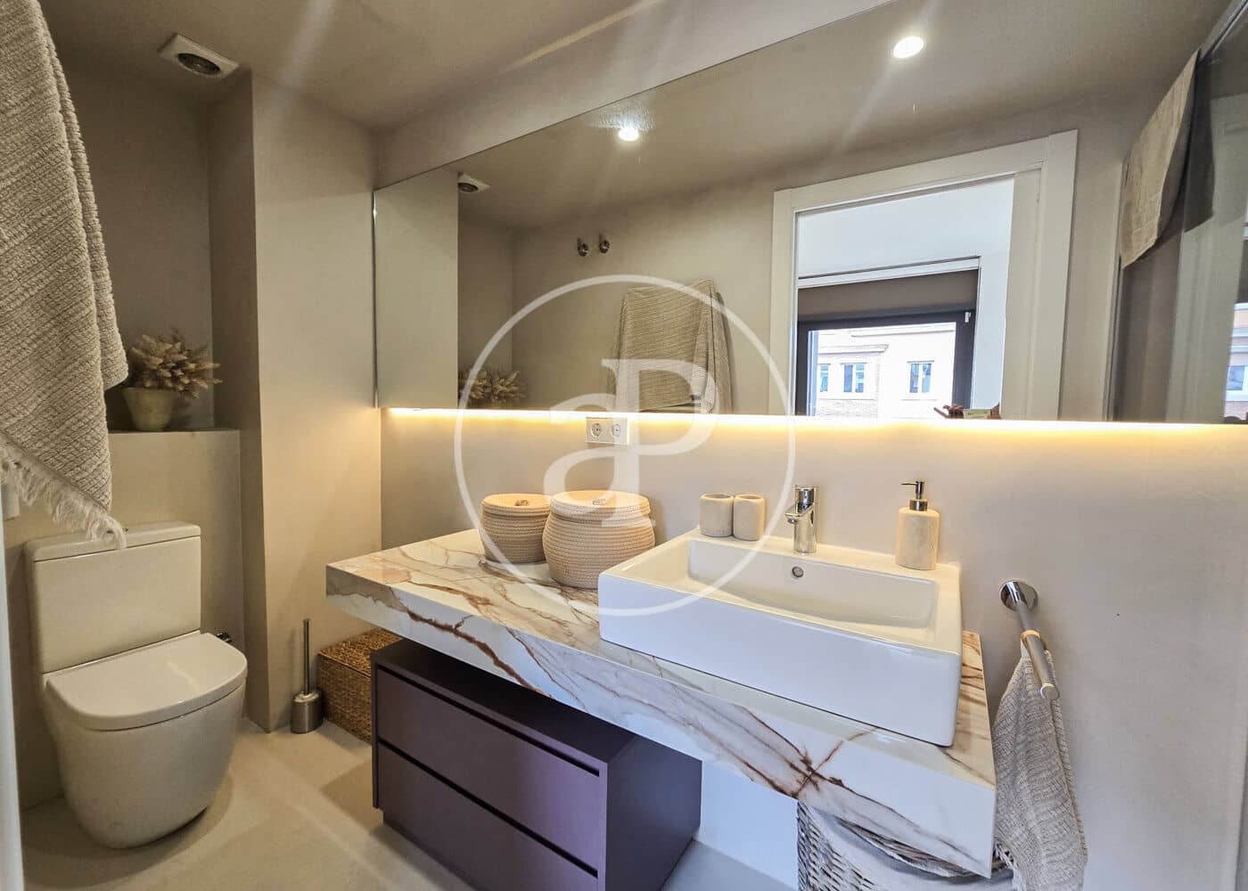 3 bedroom Penthouse for sale in Barcelona city - € 1,195,000 (Ref: 9920417)