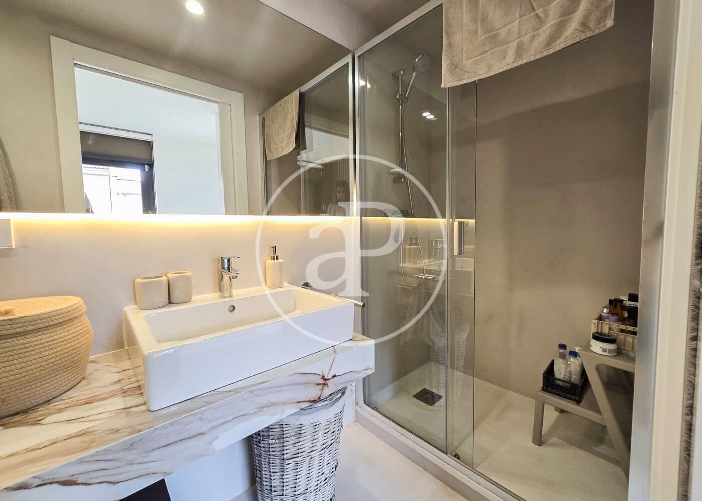 3 bedroom Penthouse for sale in Barcelona city - € 1,195,000 (Ref: 9920417)