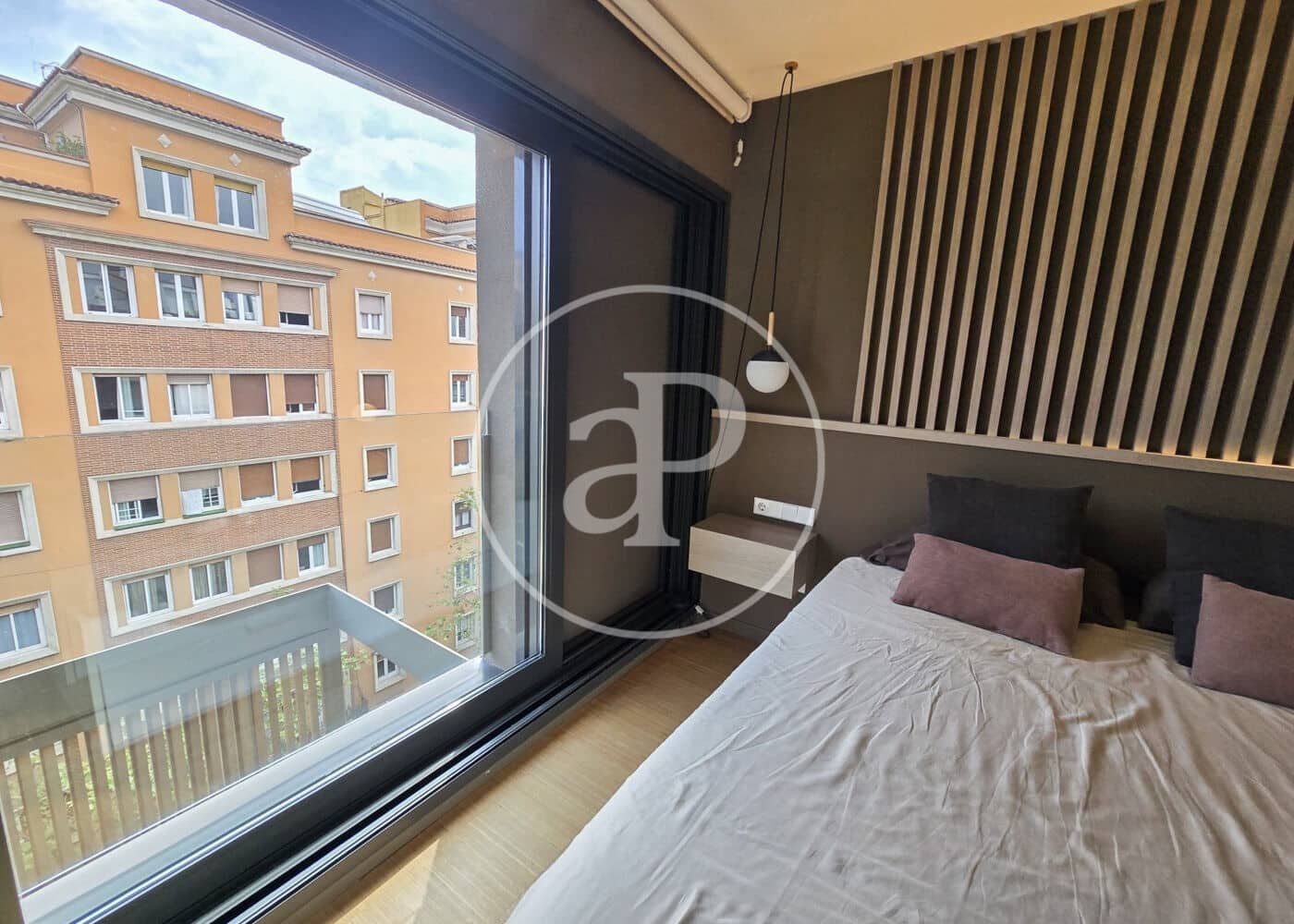 3 bedroom Penthouse for sale in Barcelona city - € 1,195,000 (Ref: 9920417)