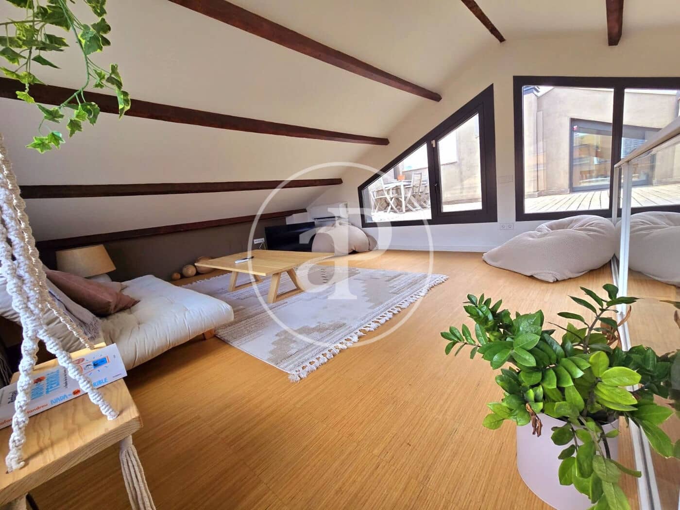 3 bedroom Penthouse for sale in Barcelona city - € 1,195,000 (Ref: 9920417)