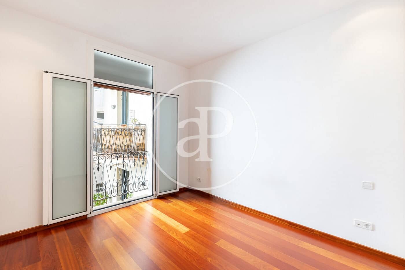 3 slaapkamer Appartement te koop in Barcelona stad - € 1.400.000 (Ref: 9920418)
