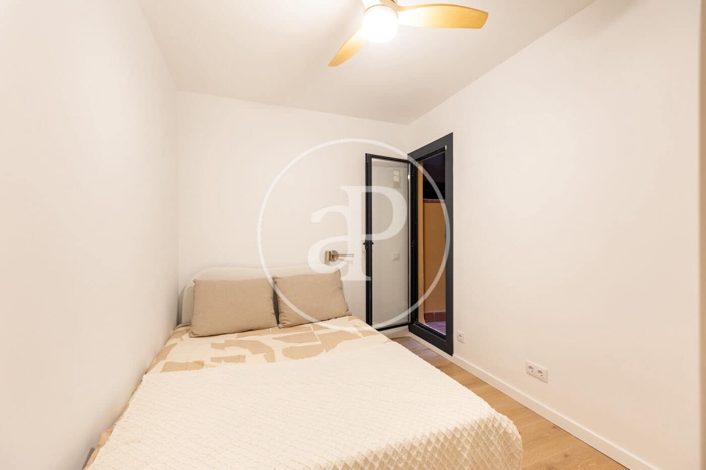 3 bedroom Apartment for sale in Barcelona city - € 700,000 (Ref: 9927390)