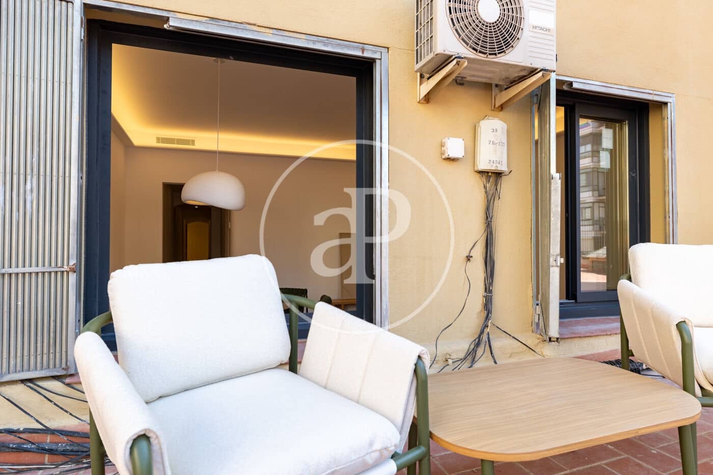 3 bedroom Apartment for sale in Barcelona city - € 700,000 (Ref: 9927390)