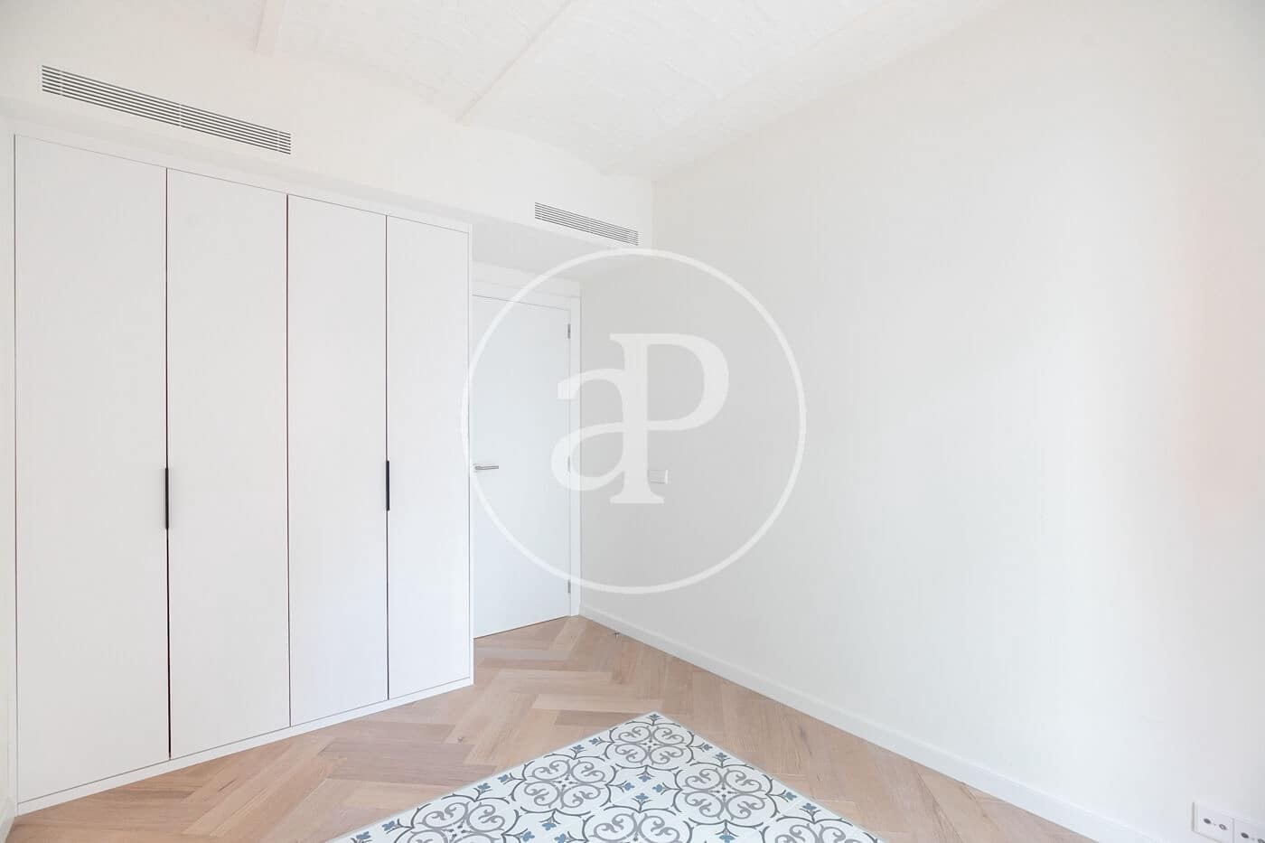1 soveværelse Lejlighed til salg i Barcelona by - € 400.000 (Ref: 9927391)