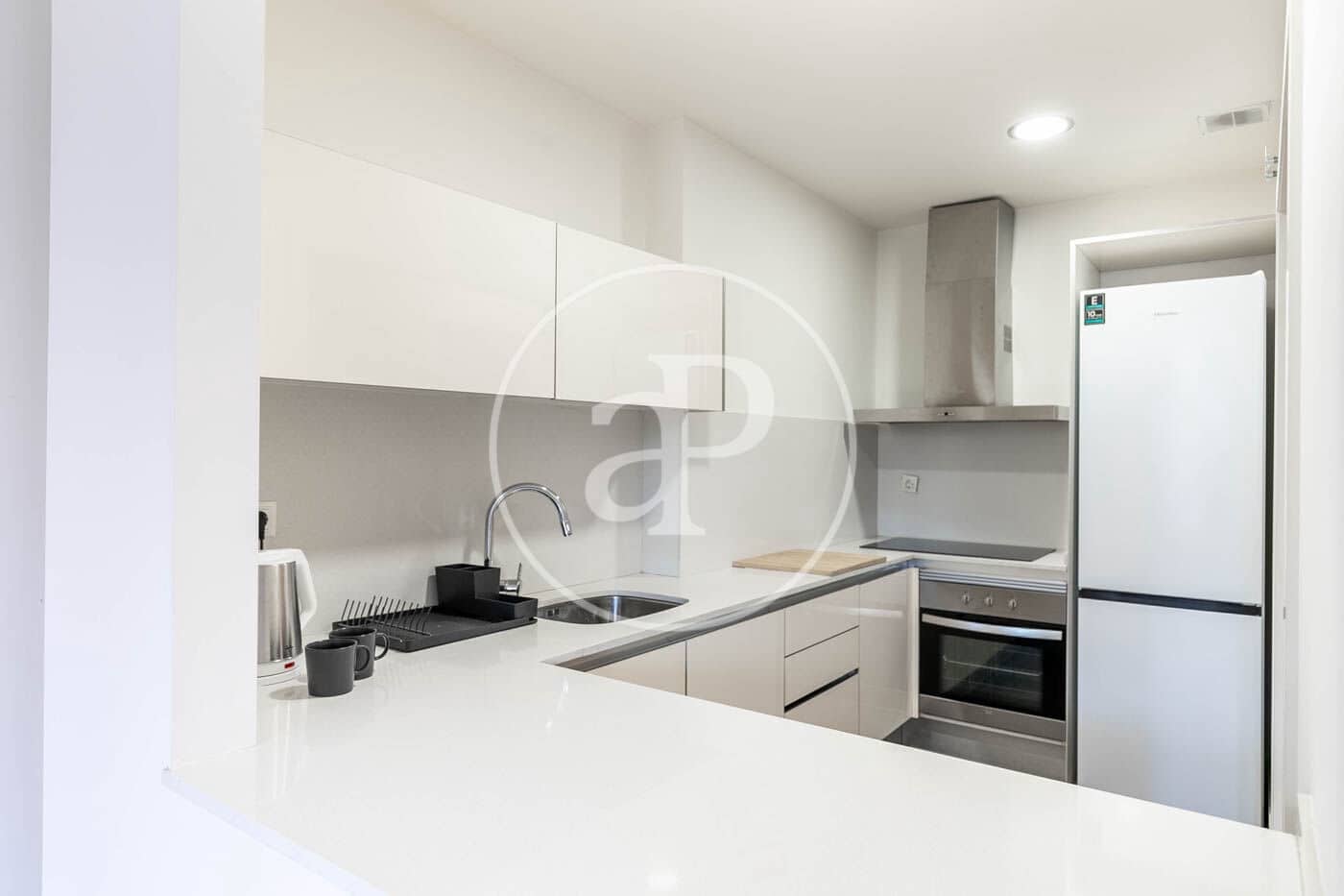 2 bedroom Apartment for rent in Barcelona city - € 2,500 (Ref: 9927392)
