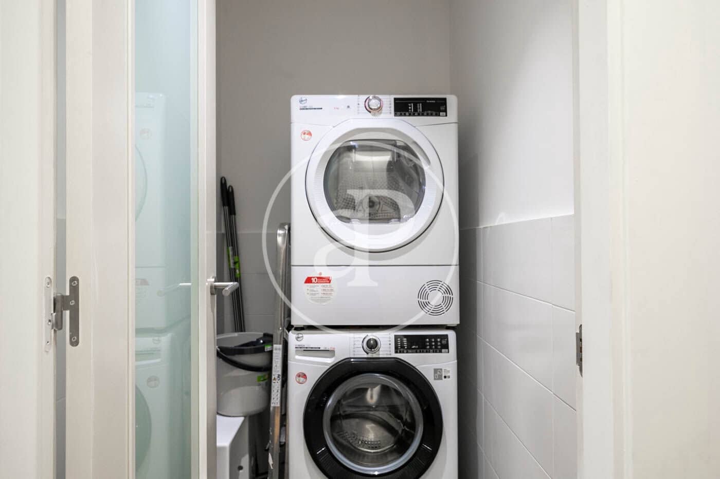 2 bedroom Apartment for rent in Barcelona city - € 2,500 (Ref: 9927392)