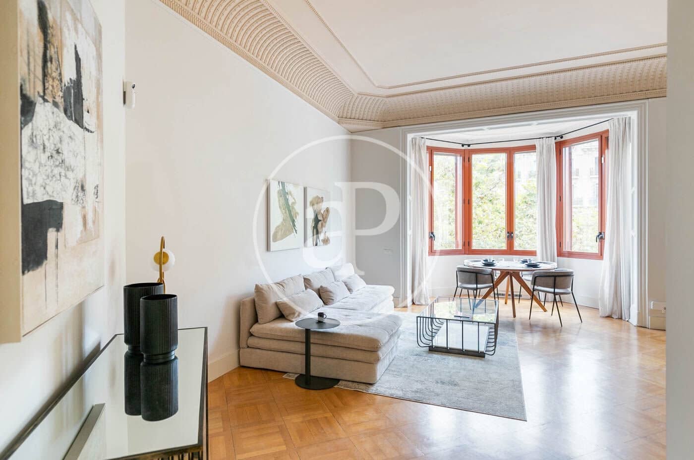2 bedroom Apartment for rent in Barcelona city - € 2,500 (Ref: 9927392)
