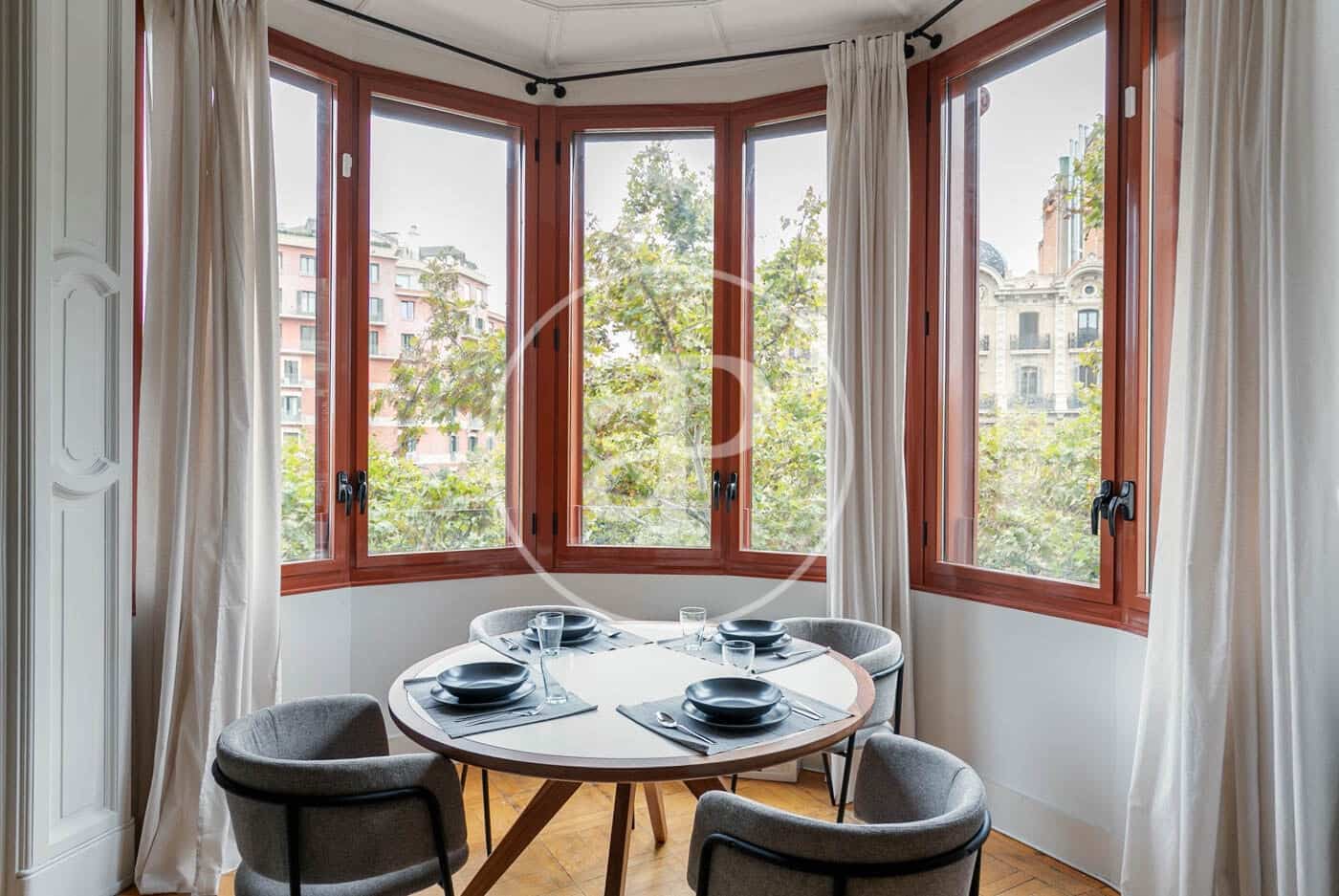 2 bedroom Apartment for rent in Barcelona city - € 2,500 (Ref: 9927392)