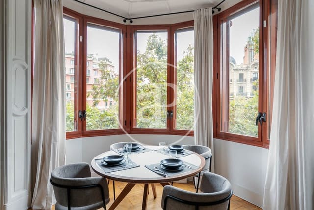 2 quarto Apartamento para arrendar em La Dreta de L'Eixample, Barcelona cidade - 2 500 € (Ref: 9927392)