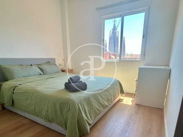 Apartamento de 4 habitaciones en La Sagrada Família, Barcelona ciudad en alquiler - 2.800 € (Ref: 9929368)