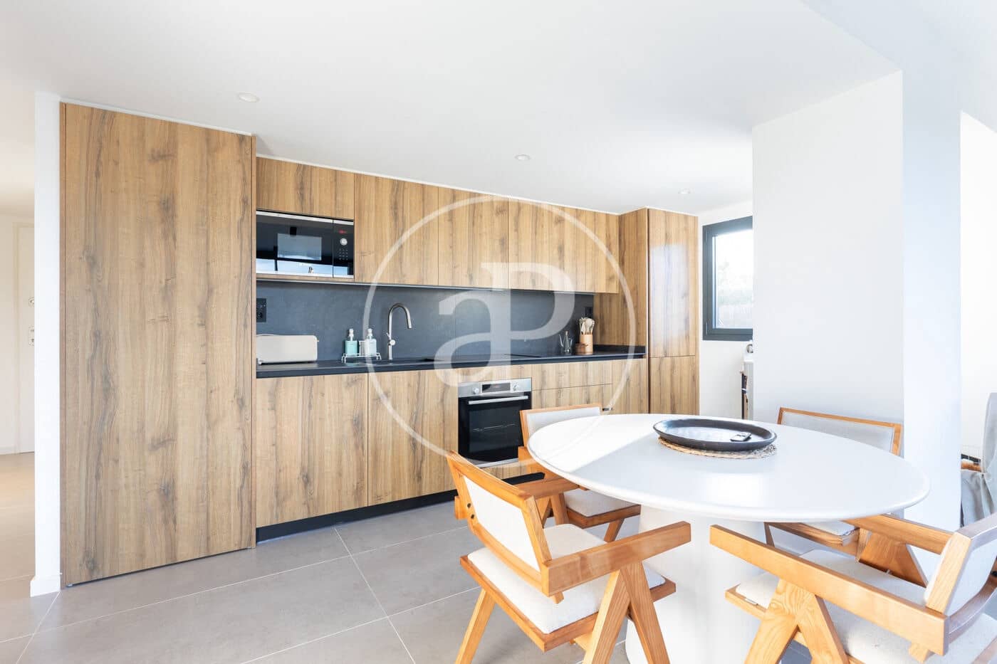 2 bedroom Apartment for rent in Bellaterra with pool garage - € 2,500 (Ref: 9929370)