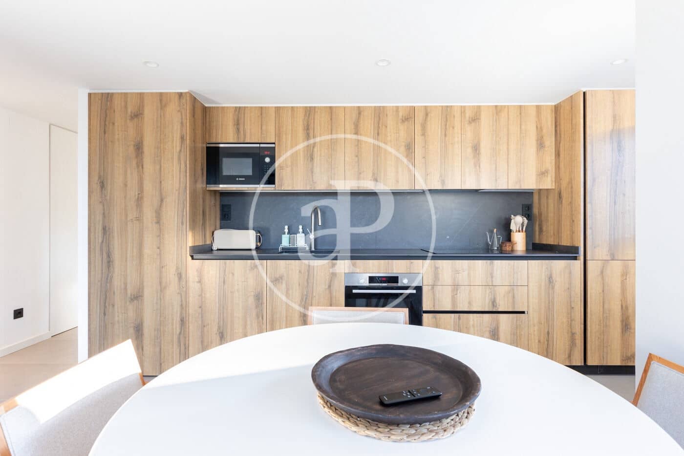 2 bedroom Apartment for rent in Bellaterra with pool garage - € 2,500 (Ref: 9929370)