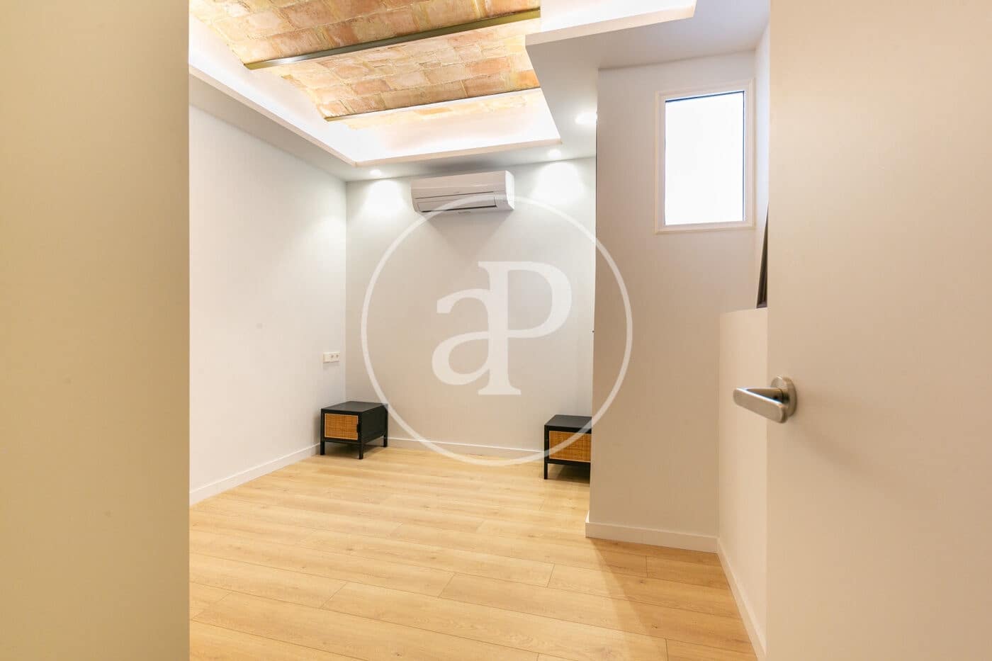 2 slaapkamer Appartement te koop in Barcelona stad - € 620.000 (Ref: 9929373)