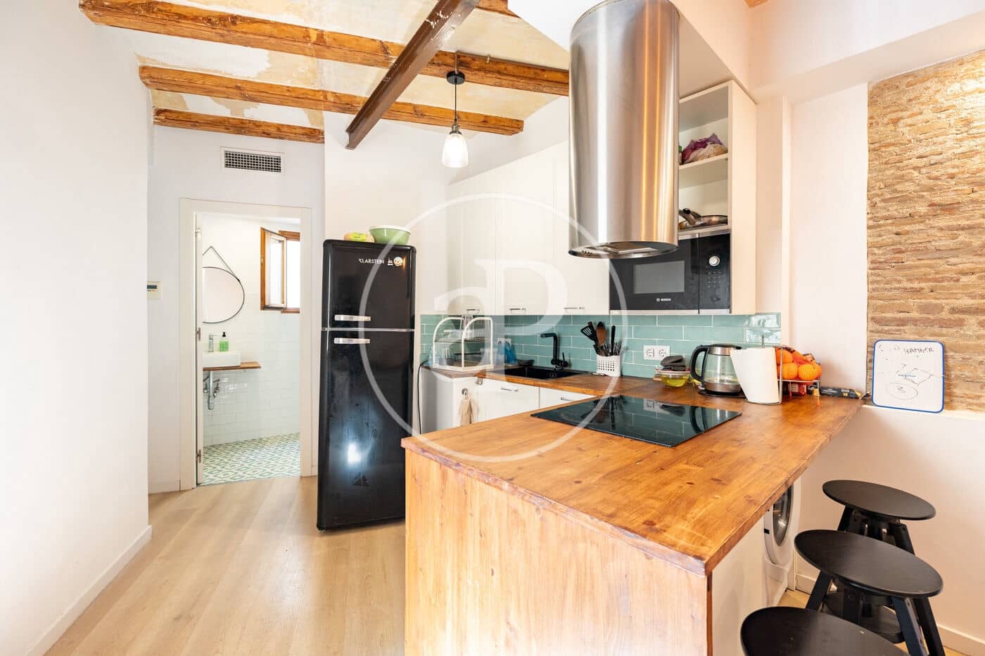 Apartamento de 3 habitaciones en Barcelona ciudad en venta - 395.000 € (Ref: 9936384)