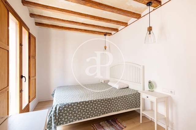 Apartamento de 3 habitaciones en El Barri Gòtic, Barcelona ciudad en venta - 395.000 € (Ref: 9936384)