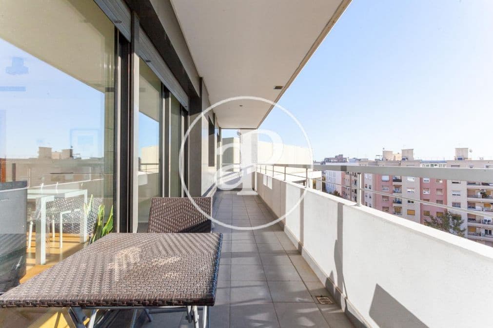 2 soveværelse Lejlighed til leje i Barcelona by med swimmingpool - € 2.300 (Ref: 9938160)