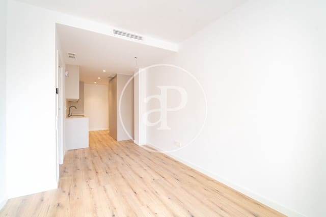 2 sovrum Lägenhet att hyra i La Nova Esquerra de L'Eixample, Barcelona stad med garage - 2 200 € (Ref: 9938161)