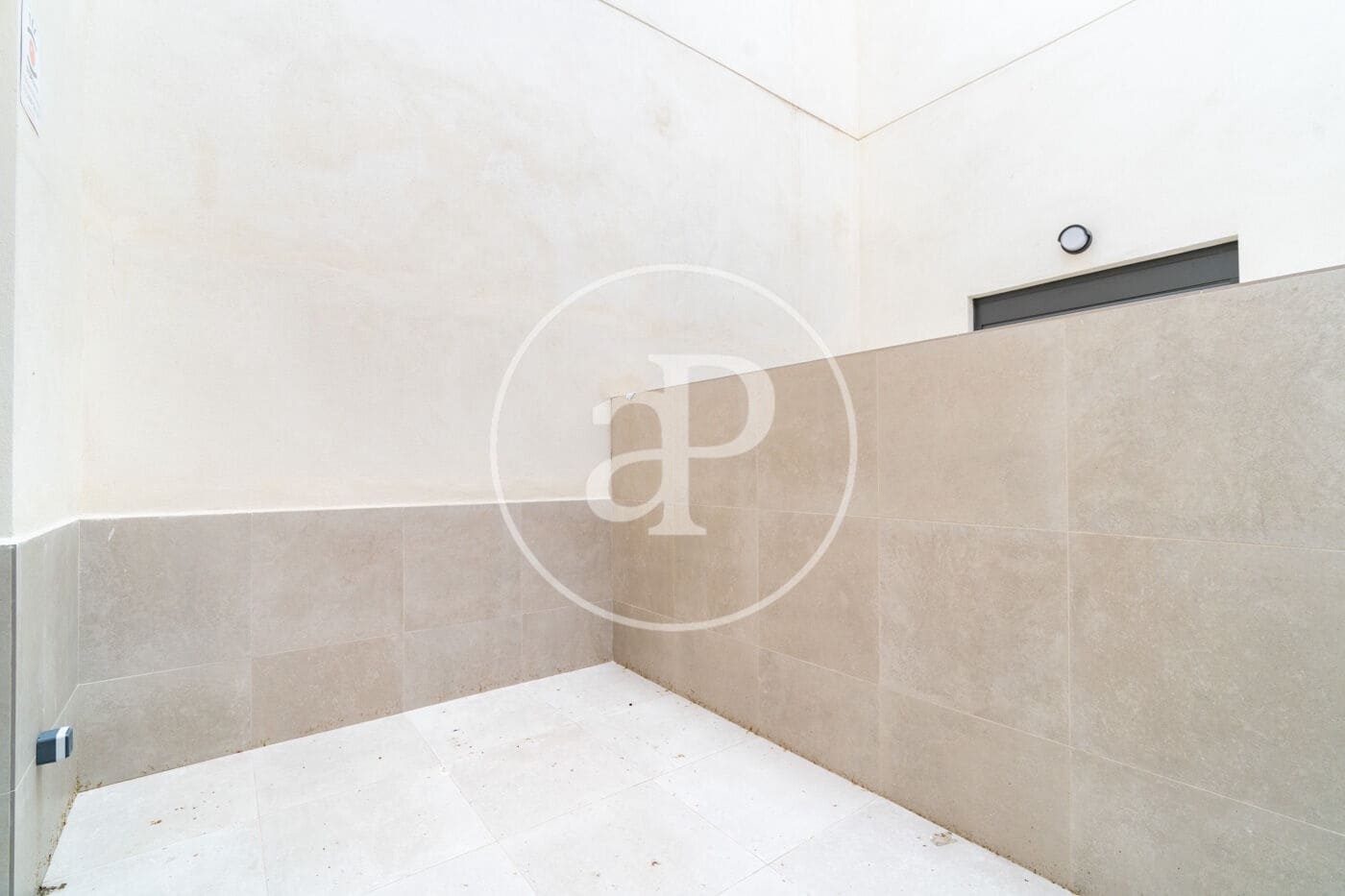 1 quarto Apartamento para arrendar em Barcelona cidade - 2 200 € (Ref: 9938162)
