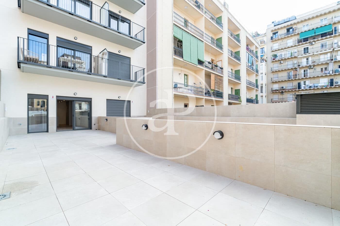 1 quarto Apartamento para arrendar em Barcelona cidade - 2 200 € (Ref: 9938162)