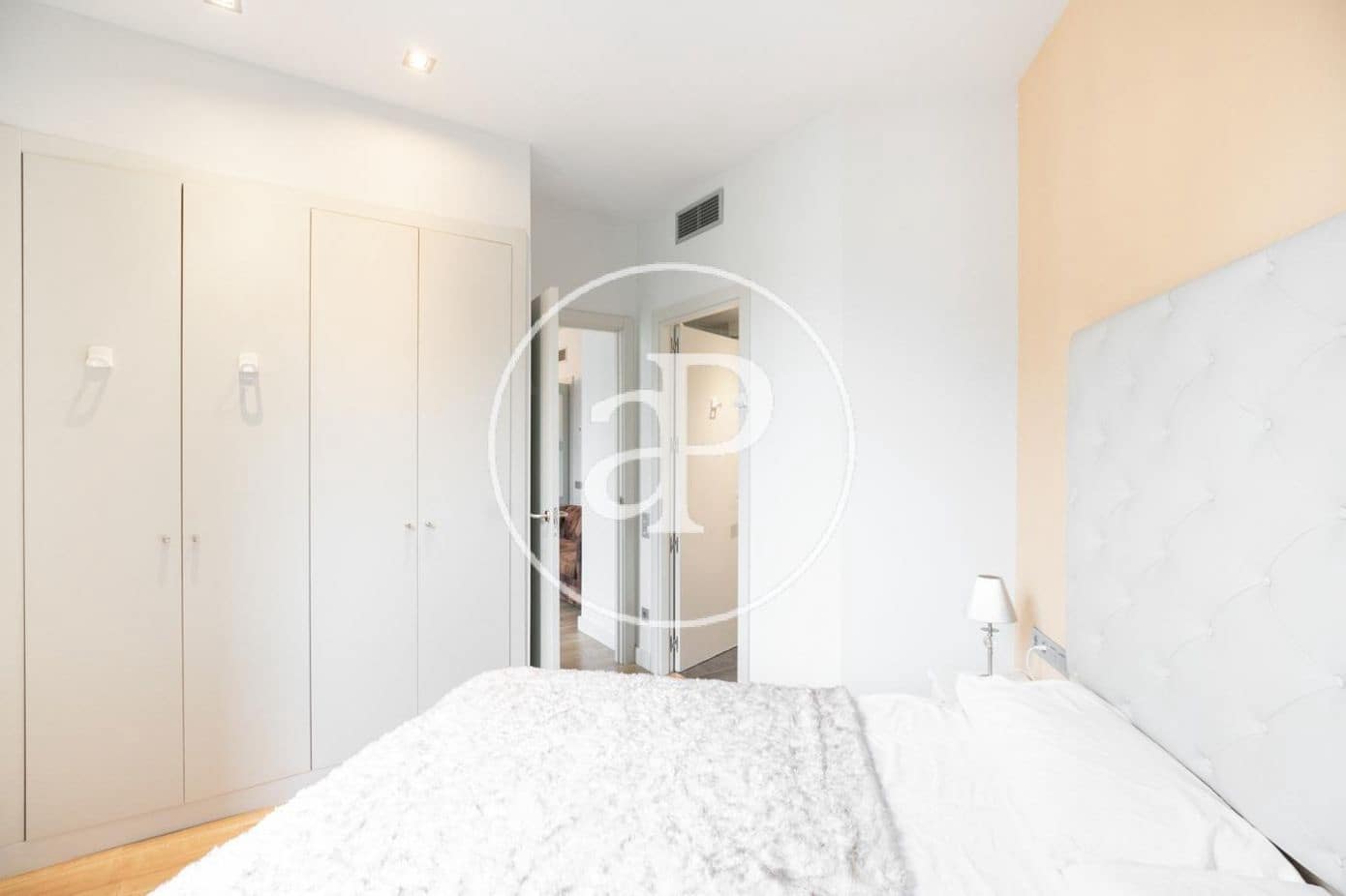 3 sovrum Lägenhet att hyra i Barcelona stad - 2 800 € (Ref: 9938163)