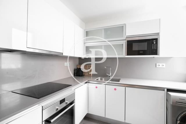3 soveværelse Lejlighed til leje i L'Antiga Esquerra de L'Eixample, Barcelona by - € 2.800 (Ref: 9938163)