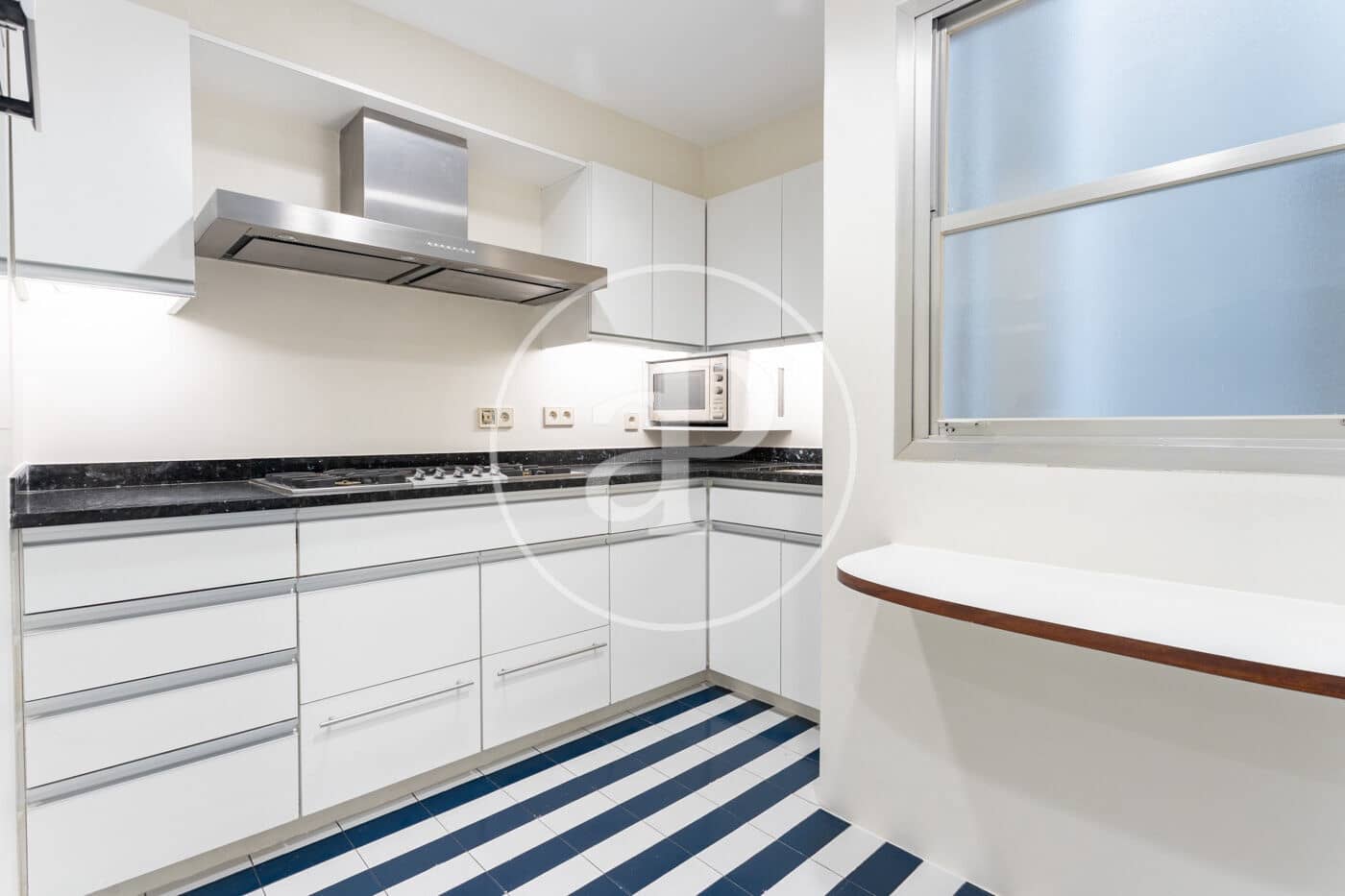 3 sypialnia Apartament do wynajęcia w Miasto Barcelona z basenem garażem - 7 500 € (Ref: 9938164)