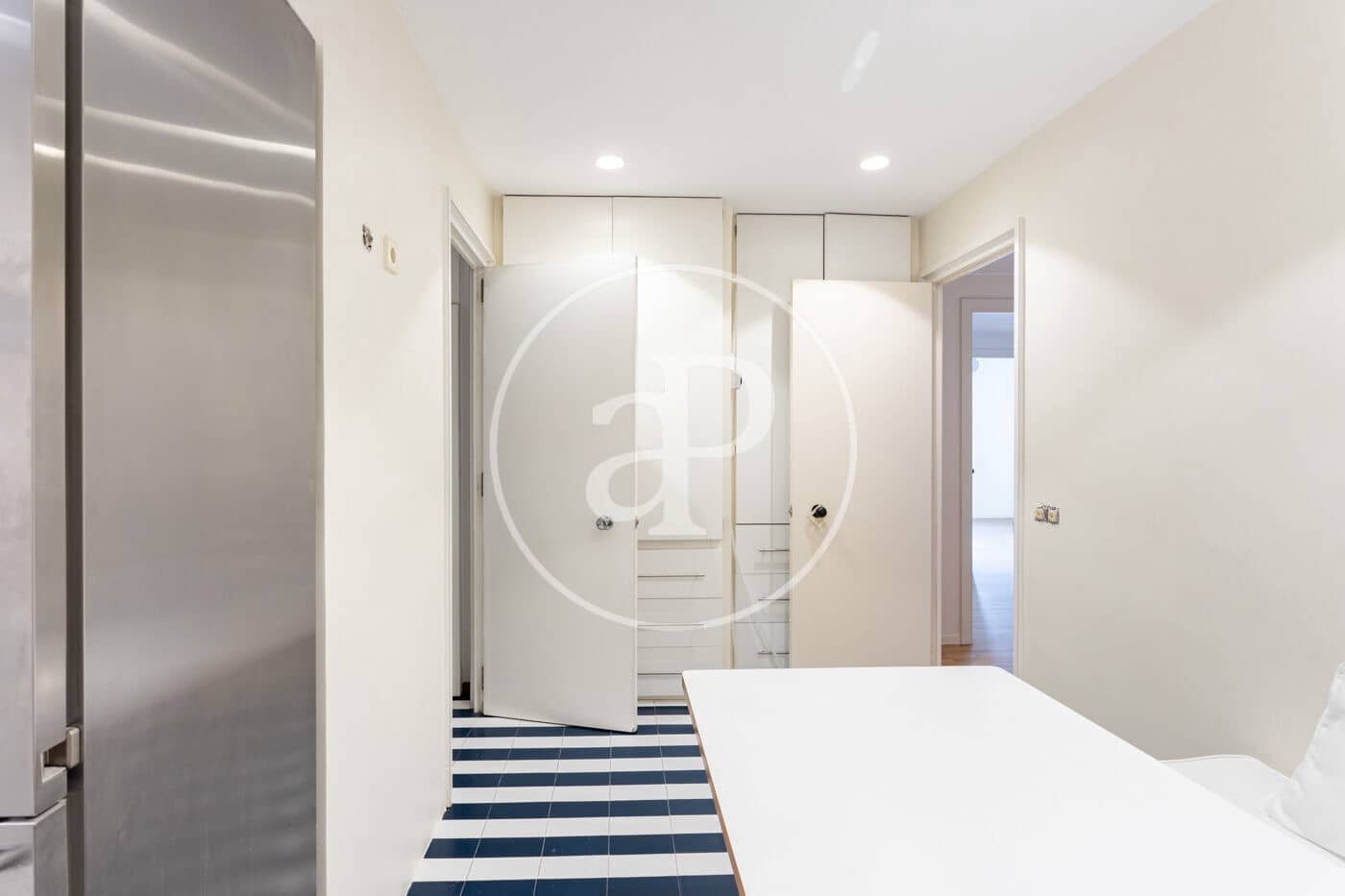 3 sypialnia Apartament do wynajęcia w Miasto Barcelona z basenem garażem - 7 500 € (Ref: 9938164)