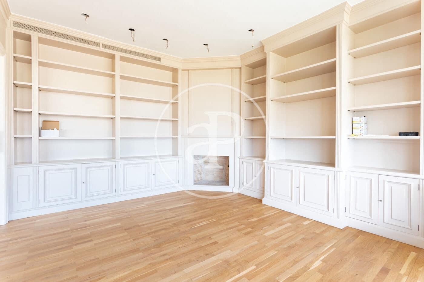 3 sypialnia Apartament do wynajęcia w Miasto Barcelona z basenem garażem - 7 500 € (Ref: 9938164)