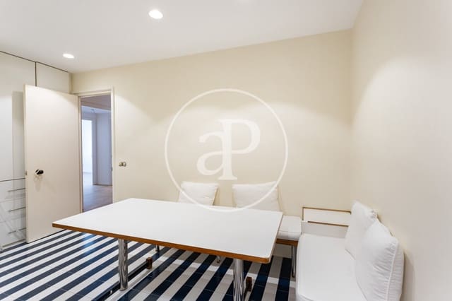 3 sovrum Lägenhet att hyra i Pedralbes, Barcelona stad med pool garage - 7 500 € (Ref: 9938164)