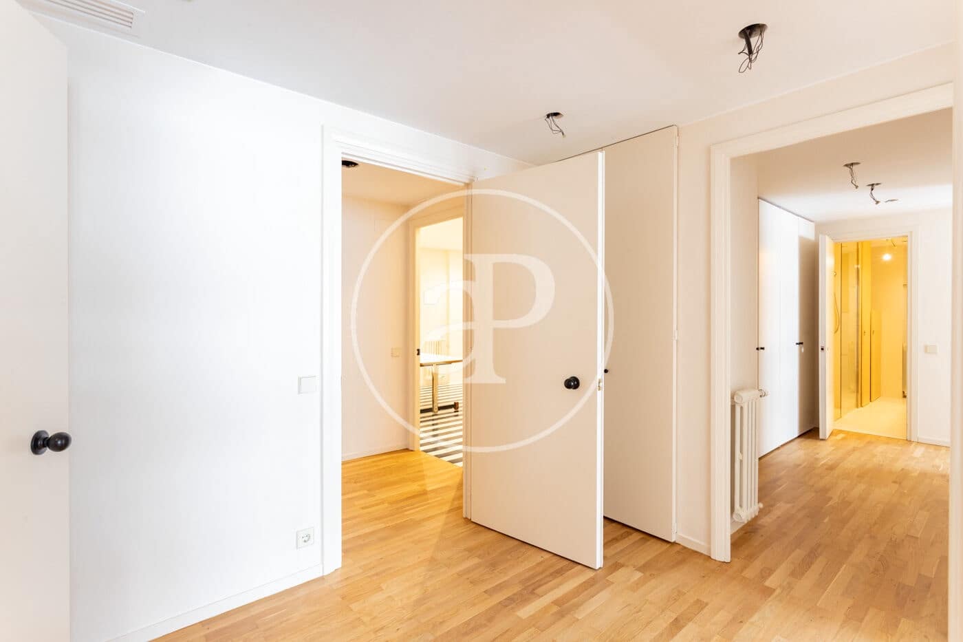 3 sypialnia Apartament do wynajęcia w Miasto Barcelona z basenem garażem - 7 500 € (Ref: 9938164)
