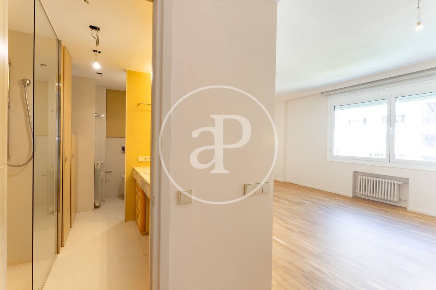 3 sypialnia Apartament do wynajęcia w Miasto Barcelona z basenem garażem - 7 500 € (Ref: 9938164)